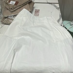 Saia Vanize Off white - Amor Perfeito M