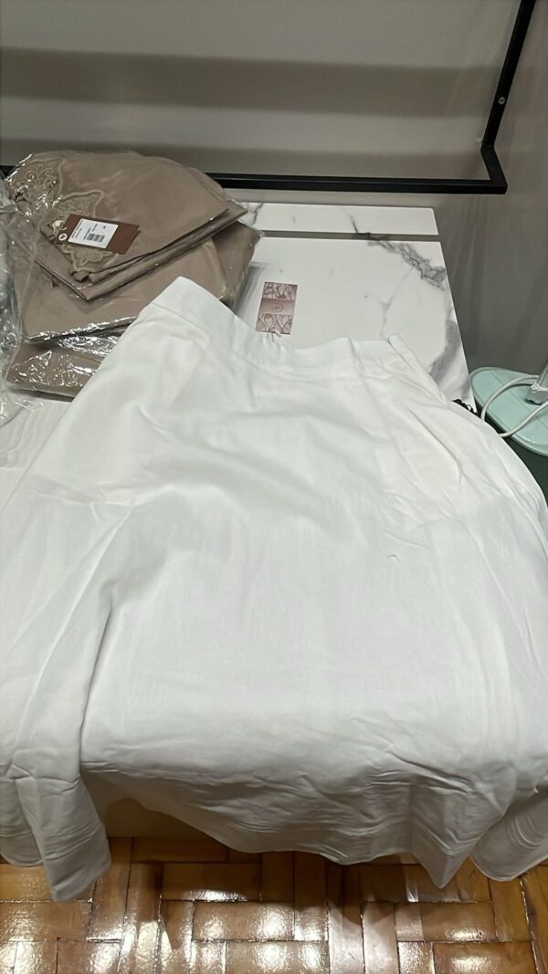 Saia Vanize Off white - Amor Perfeito M