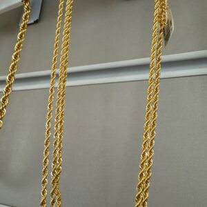 Colar Torcido P Dourado